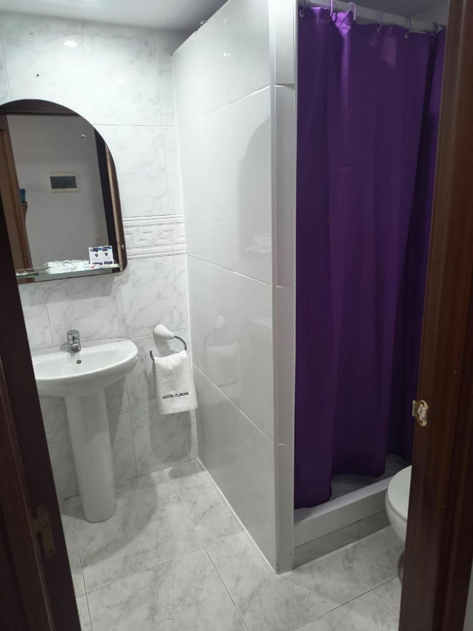 Hostal Europa Tarragona Dış mekan fotoğraf