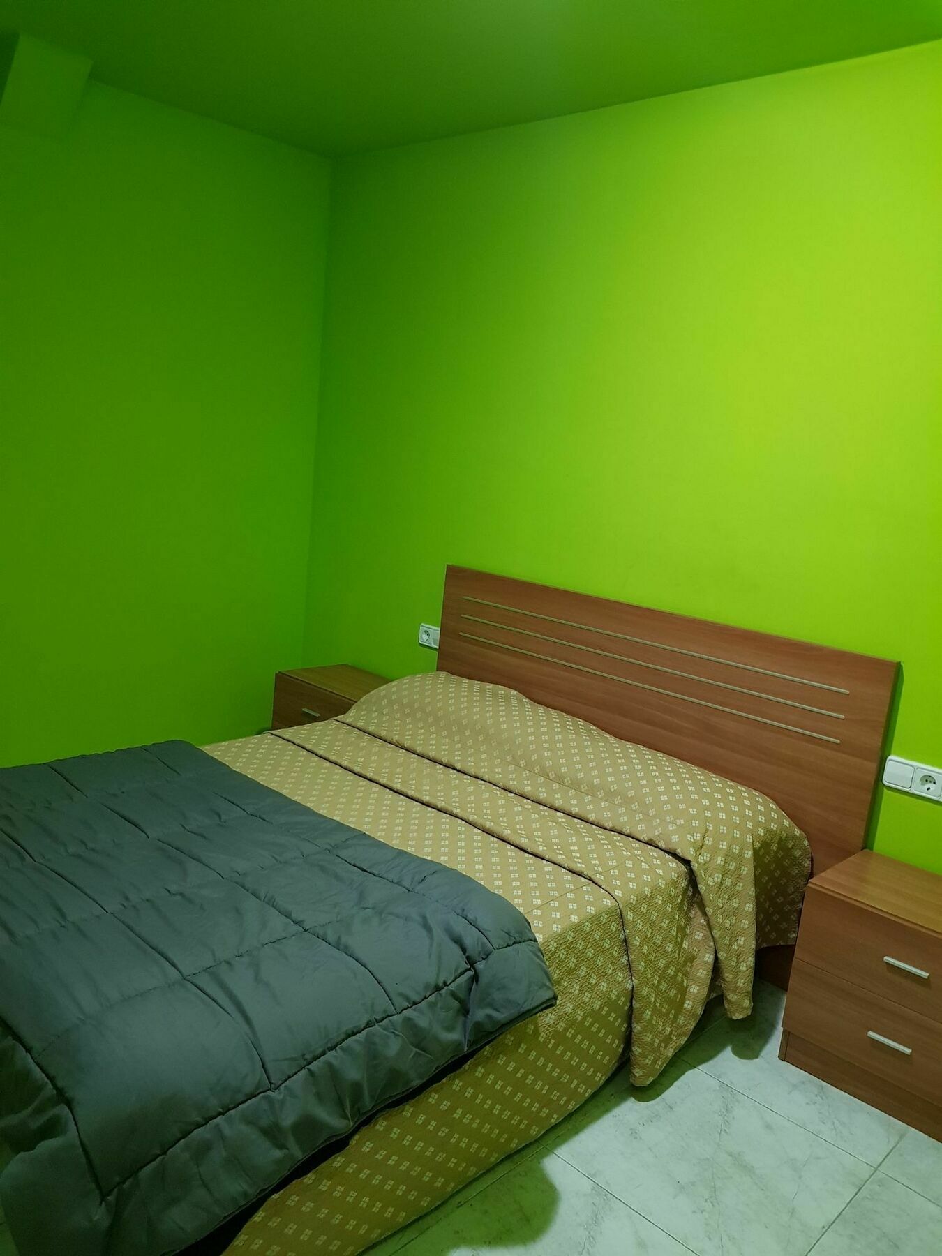Hostal Europa Tarragona Dış mekan fotoğraf